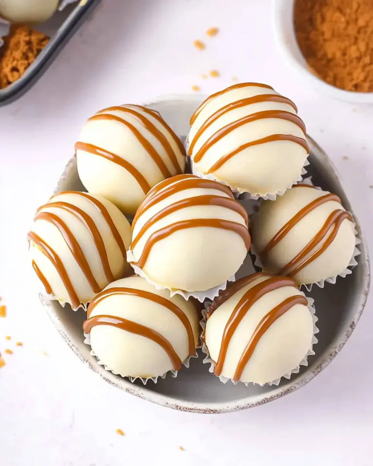 No-Bake Biscoff Cookie Truffles